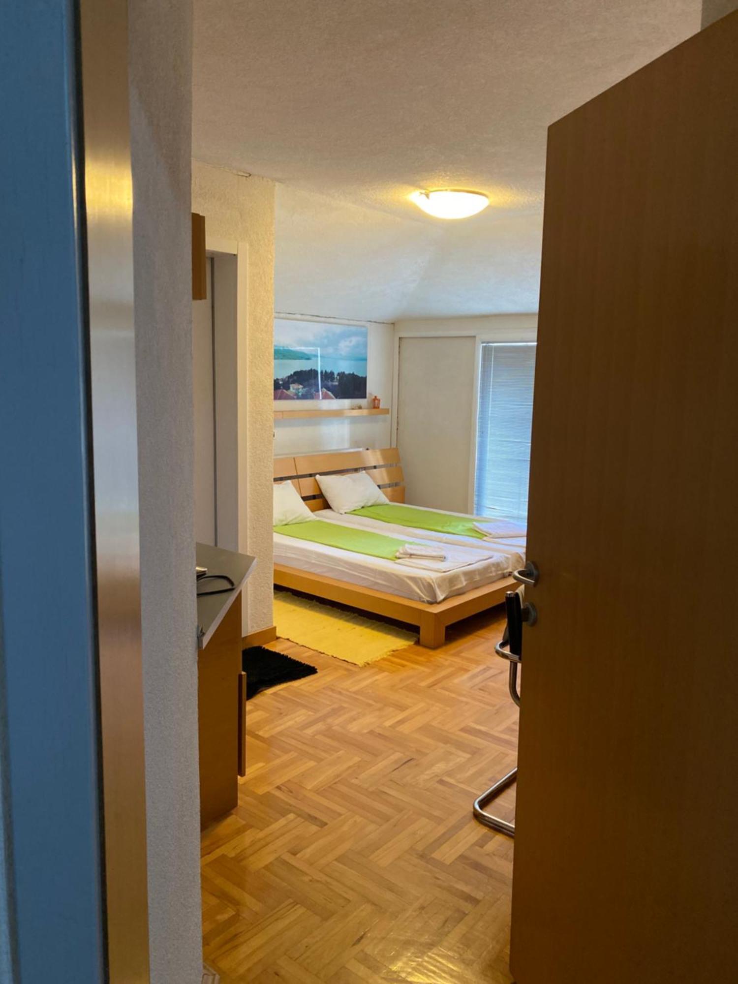 Modern Studios In Охрид Экстерьер фото