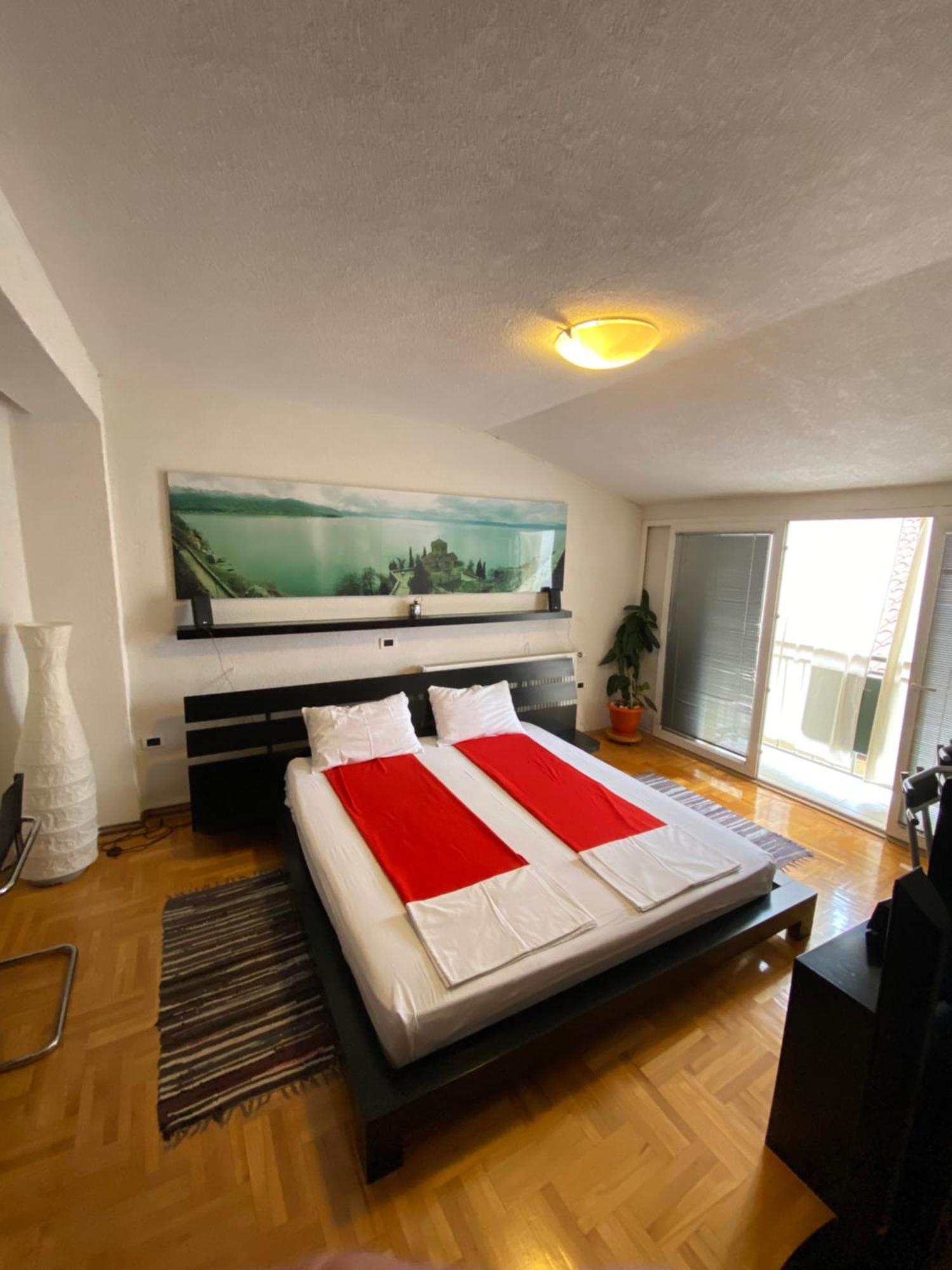 Modern Studios In Охрид Экстерьер фото